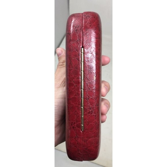 Vintage Red Hard Eyeglass Case with Tan Interior - Picture 4 of 4